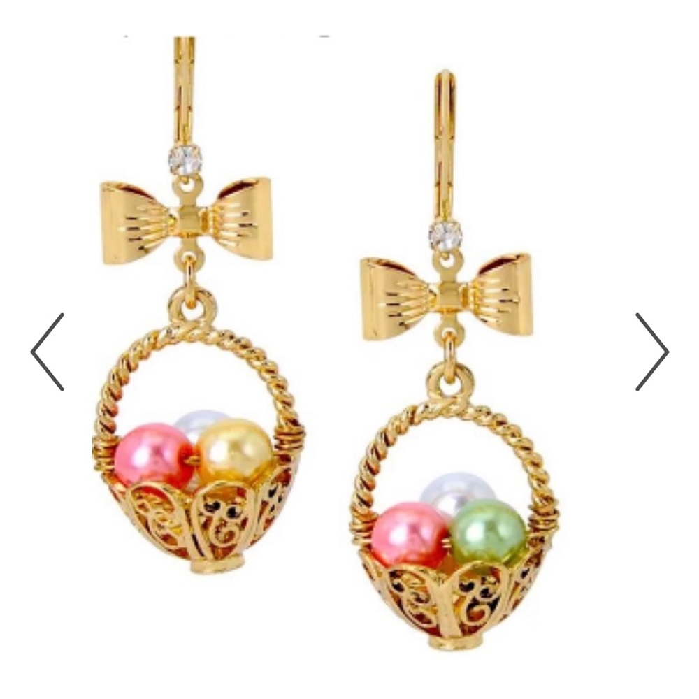 NWT Betsey Johnson Easter Eggs in a Basket dangle earrings Cute